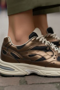 IQONIC Sneakers Bruin Dames