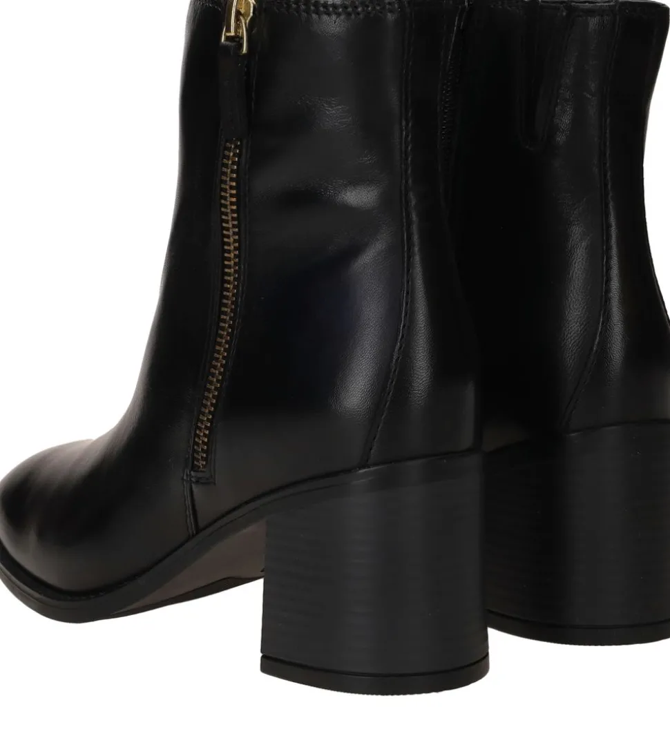 LOFF 1881 Enkellaarsjes Zwart Dames