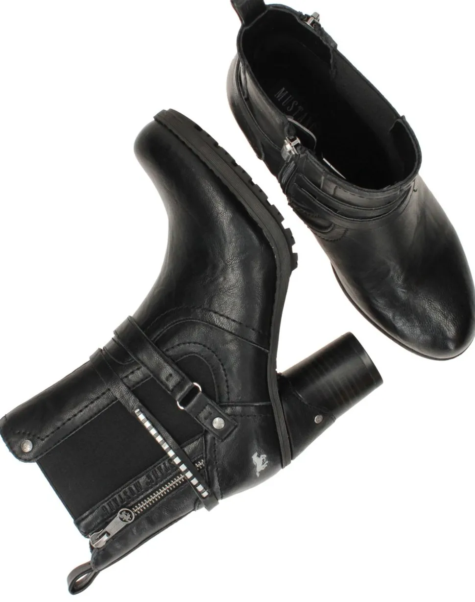 Mustang Enkellaarsjes Zwart Dames