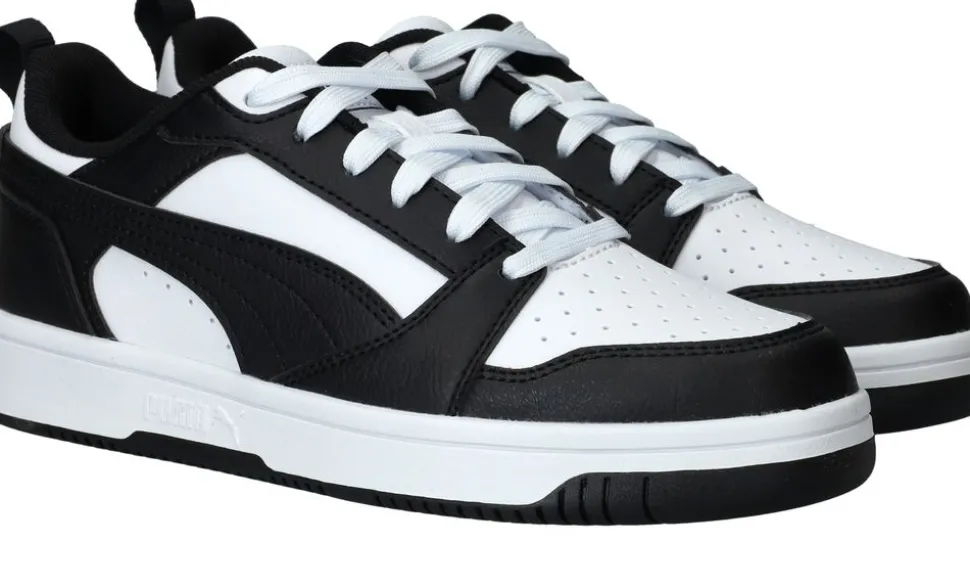 Puma Rebound V6 Low JR Sneakers Zwart Jongens